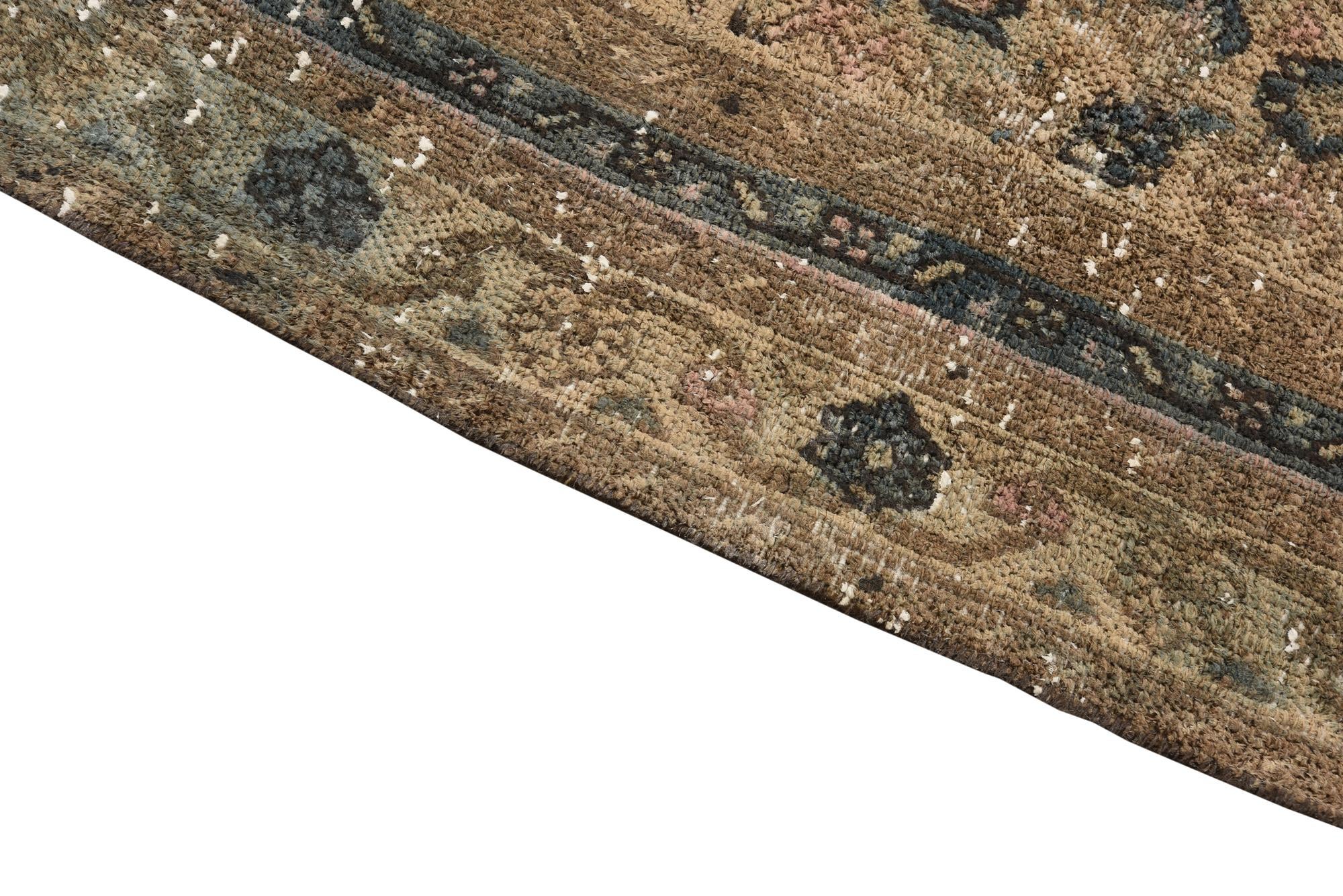 6' x 9' 10 Hand Knotted Ultra Vintage Persian Wool Rug
