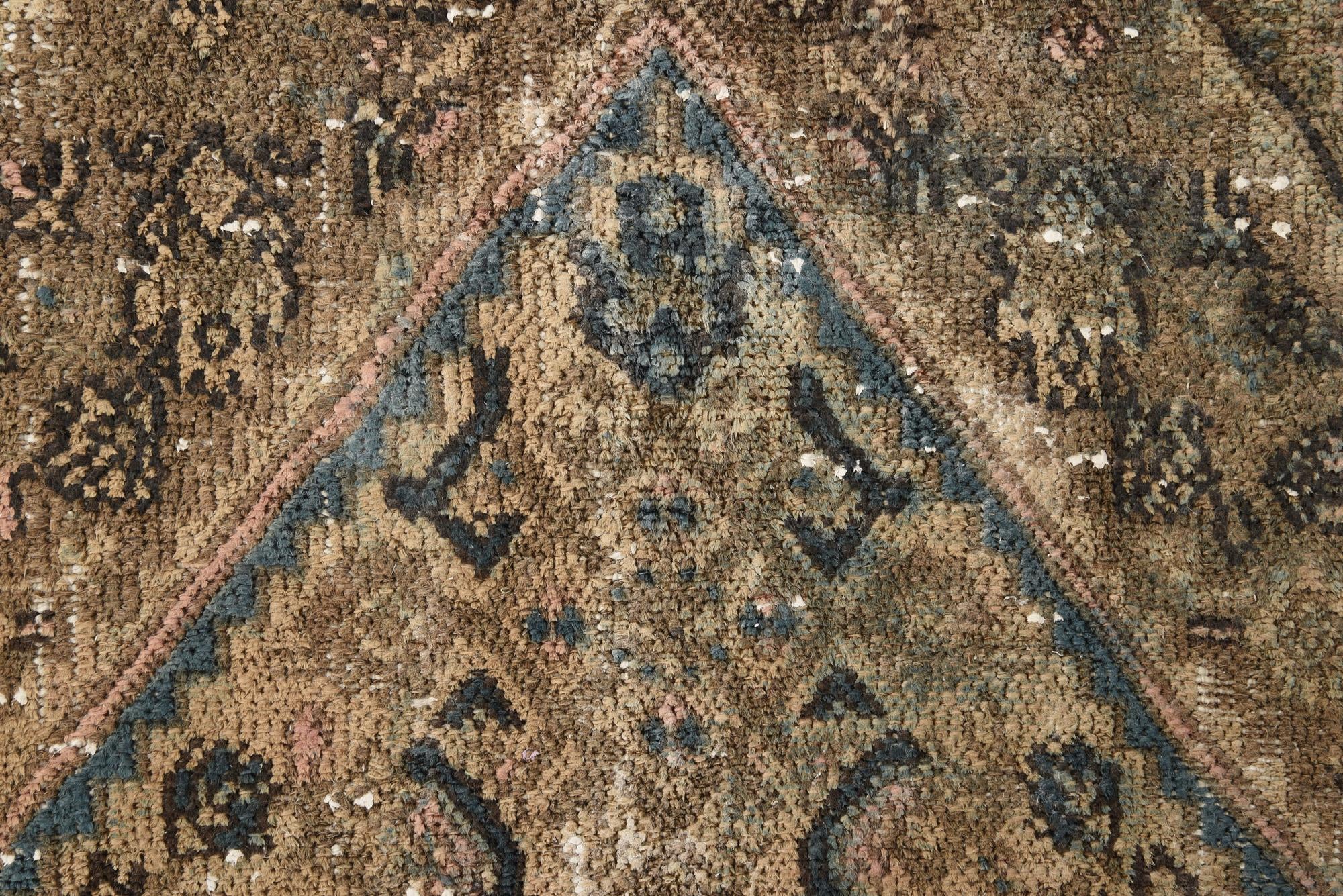 6' x 9' 10 Hand Knotted Ultra Vintage Persian Wool Rug