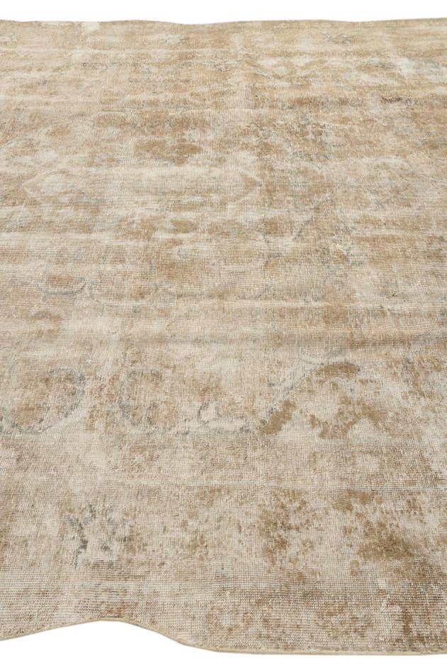 Detail image of 9' 10 x 12' 7 Hand Knotted Ultra Vintage Persian Wool Rug