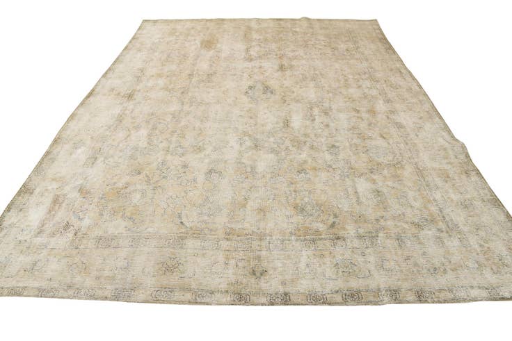 Detail image of 9' 6 x 12' 7 Hand Knotted Ultra Vintage Persian Wool Rug