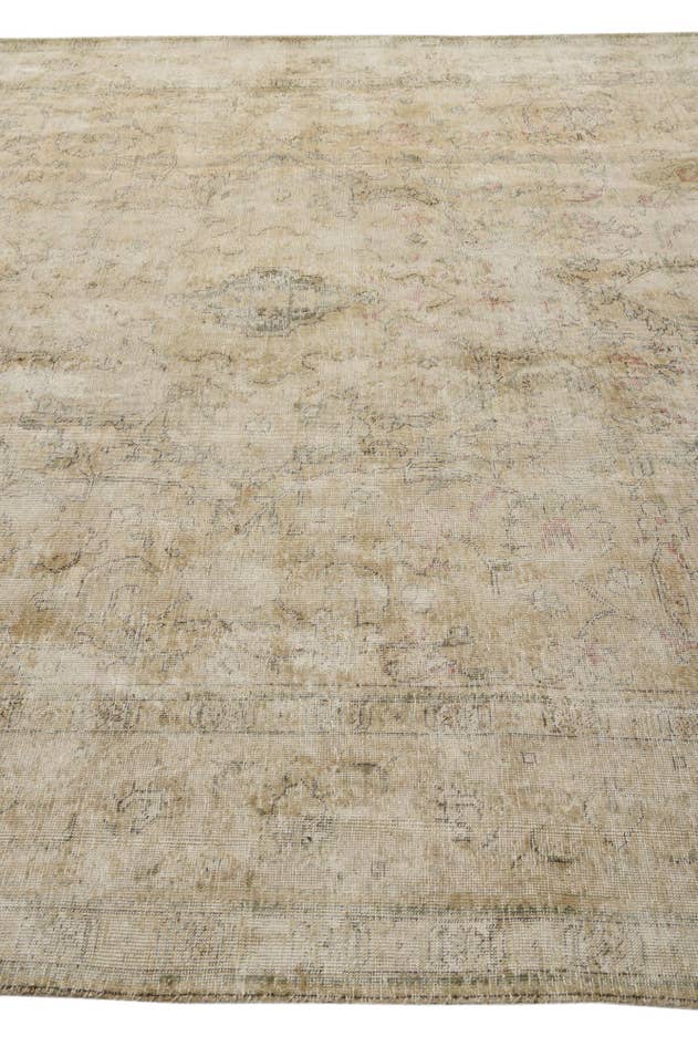 Detail image of 9' 6 x 12' 7 Hand Knotted Ultra Vintage Persian Wool Rug