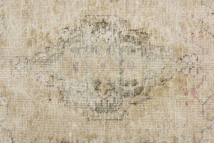 Detail image of 9' 6 x 12' 7 Hand Knotted Ultra Vintage Persian Wool Rug