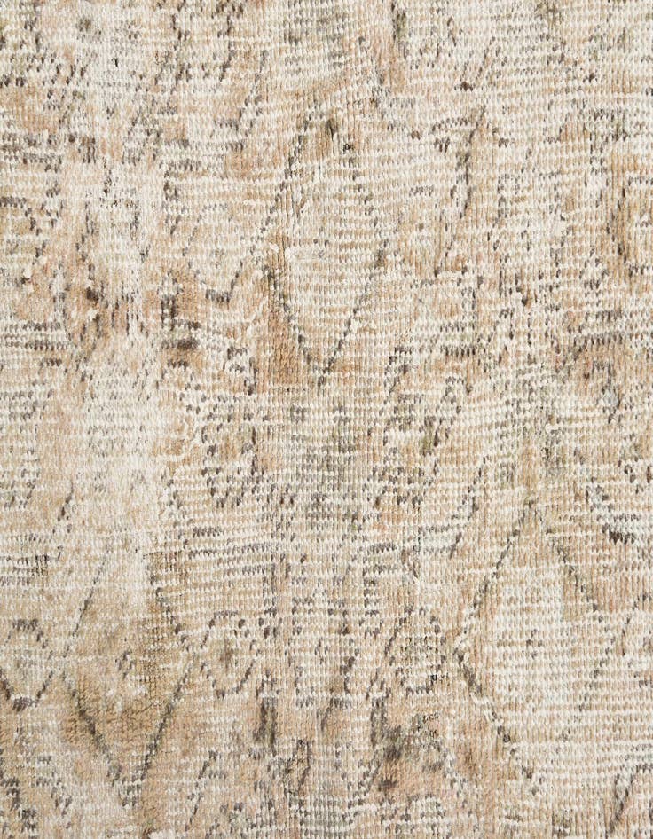 Detail image of 4' 9 x 8' 3  Hand Knotted Ultra Vintage Persian Wool Rug