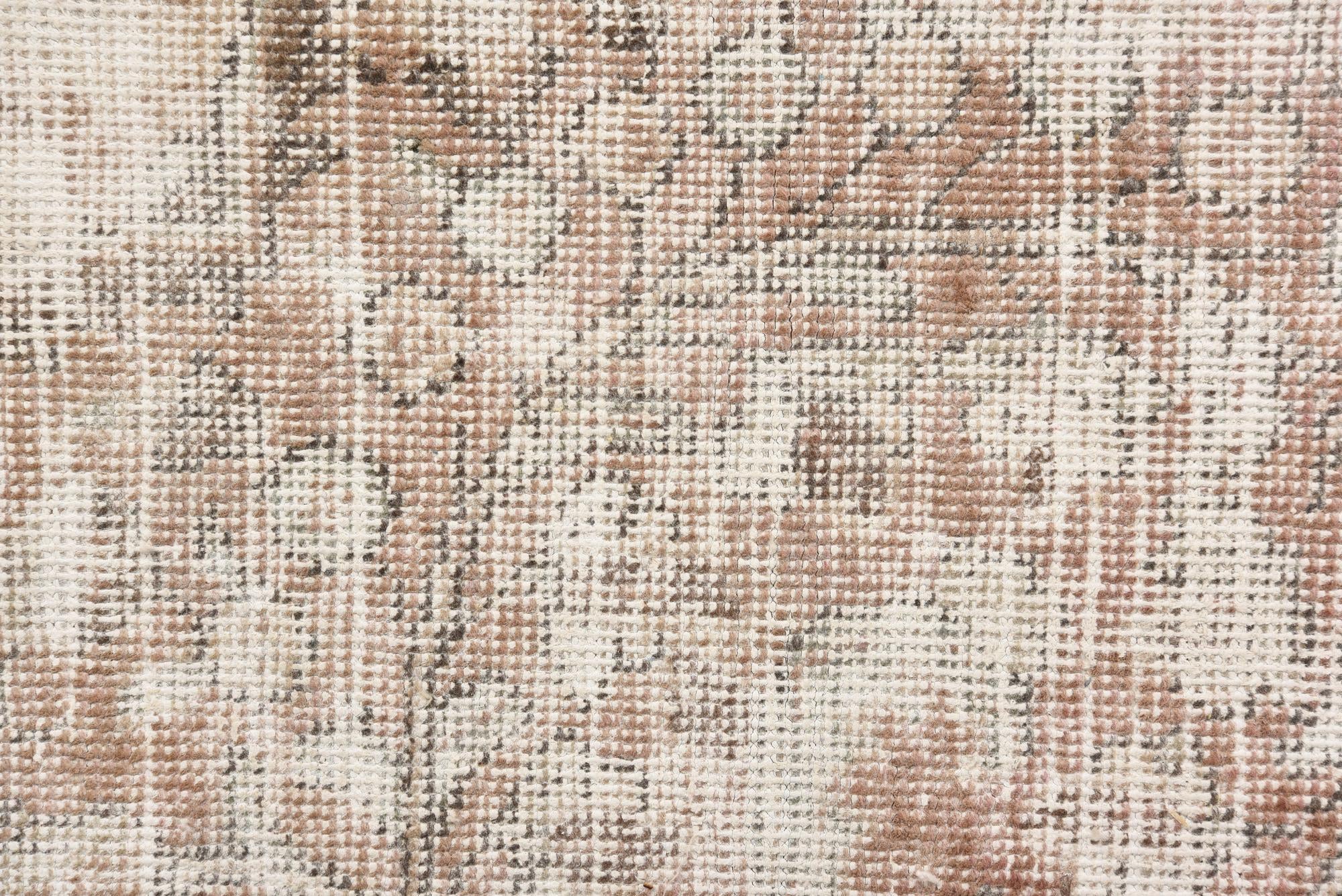4' 10 x 8' Hand Knotted Ultra Vintage Persian Wool Rug