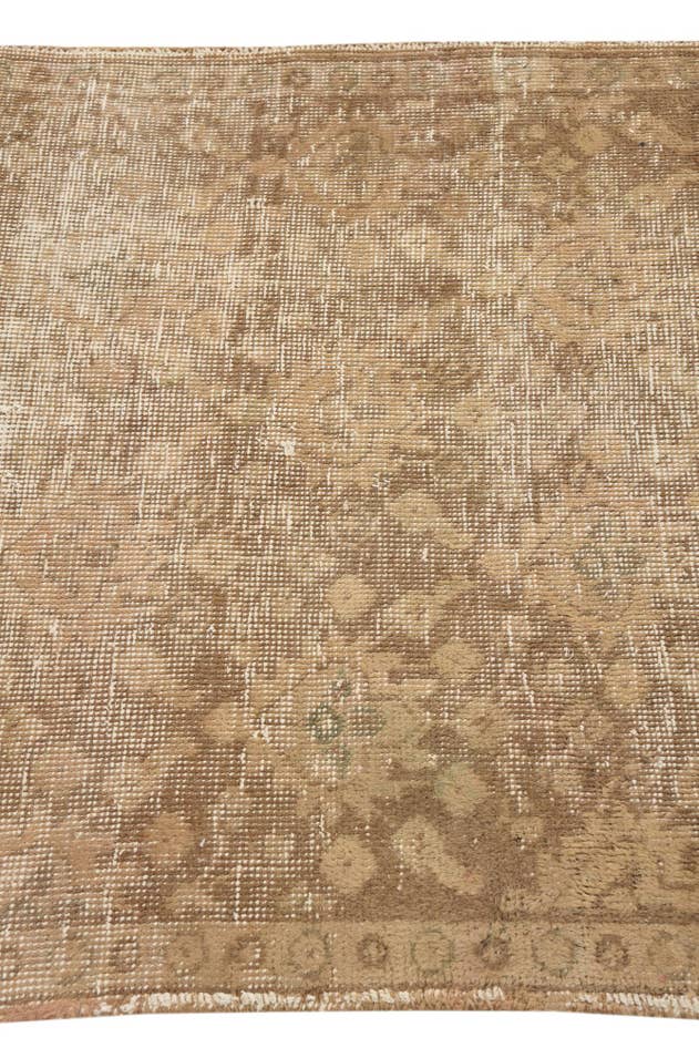 Detail image of 3' 1 x 4' 10 Hand Knotted Ultra Vintage Persian Wool Rug