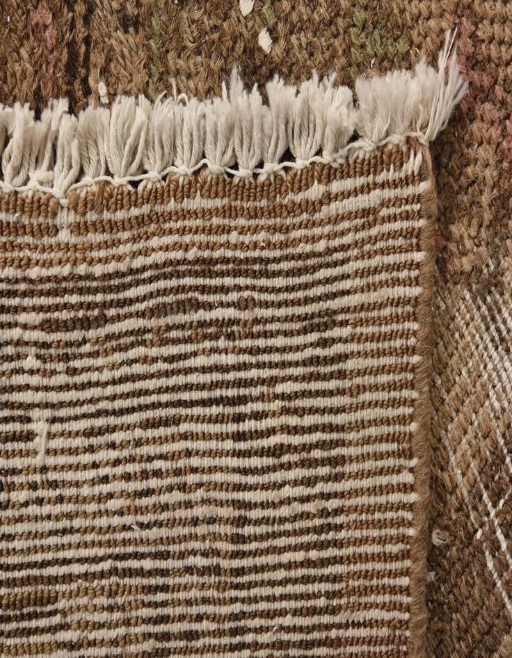 Detail image of 6' 10 x 9' 7  Hand Knotted Ultra Vintage Persian Wool Rug