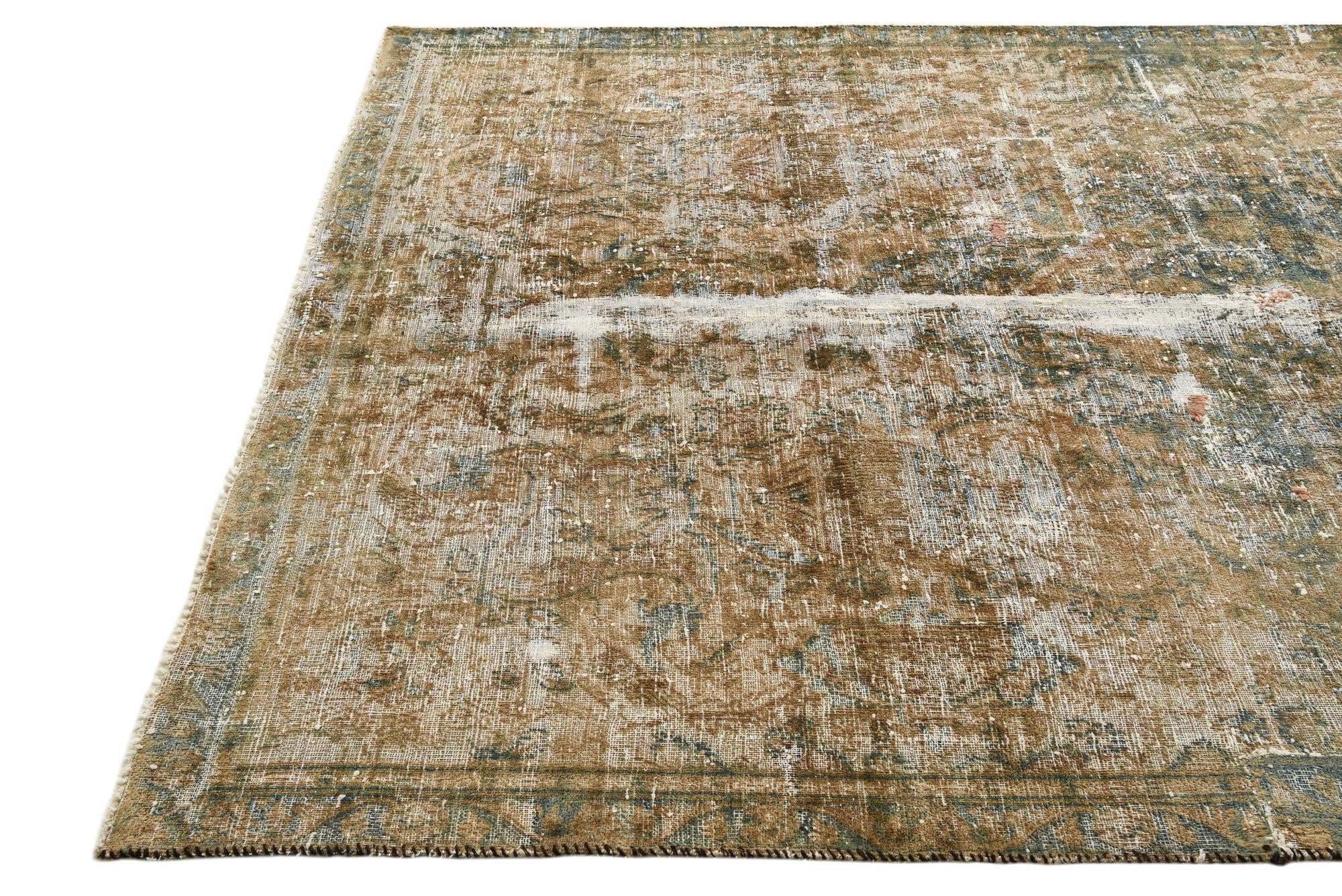 6' x 9' 8 Hand Knotted Ultra Vintage Persian Wool Rug