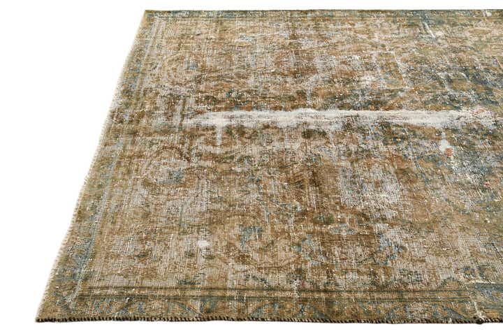 6' x 9' 8 Hand Knotted Ultra Vintage Persian Wool Rug