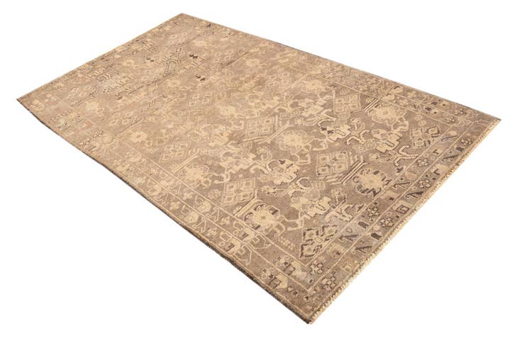 Detail image of 3' 9 x 6' 8 Hand Knotted Ultra Vintage Persian Wool Rug
