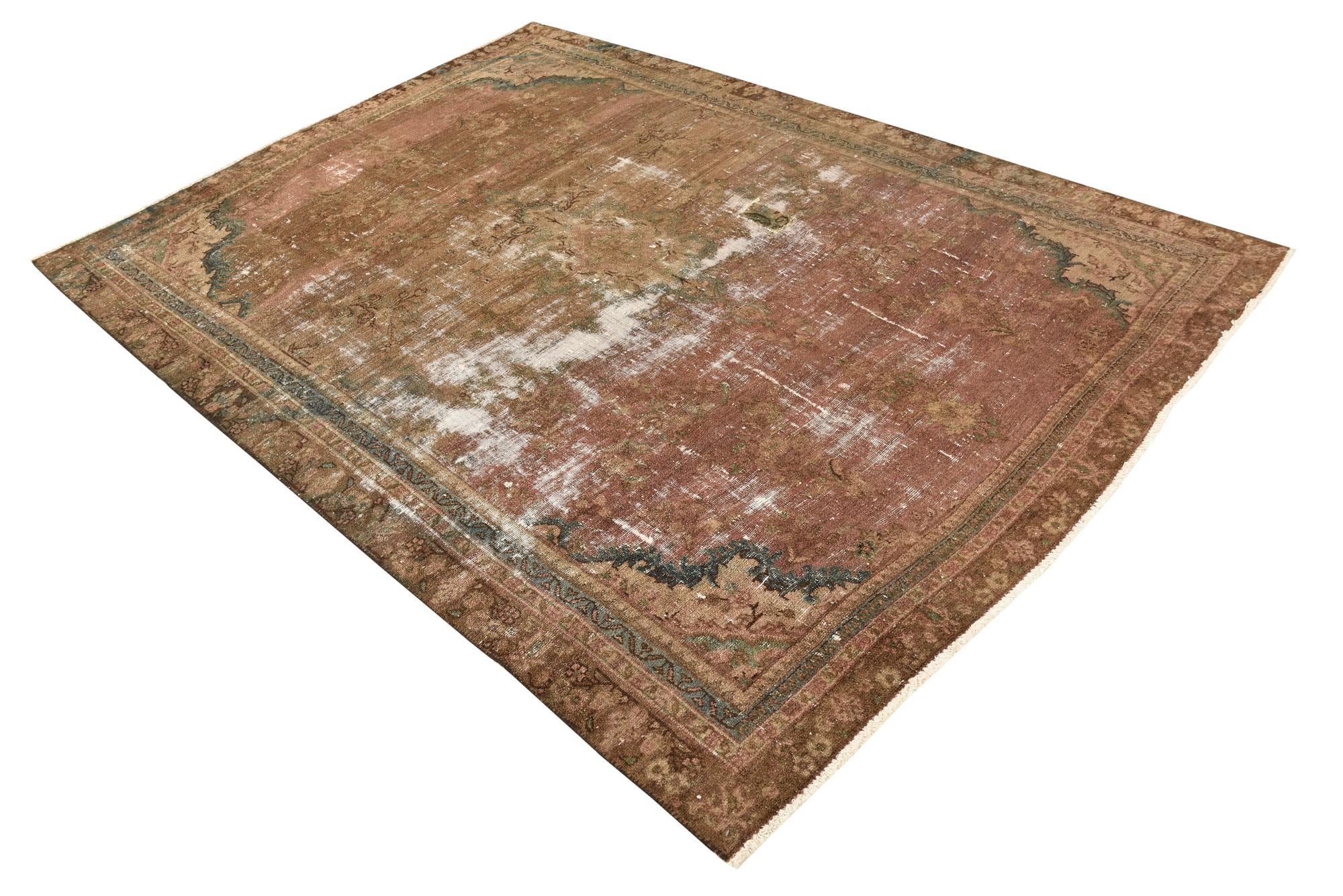 6' 5 x 9' Hand Knotted Ultra Vintage Persian Wool Rug