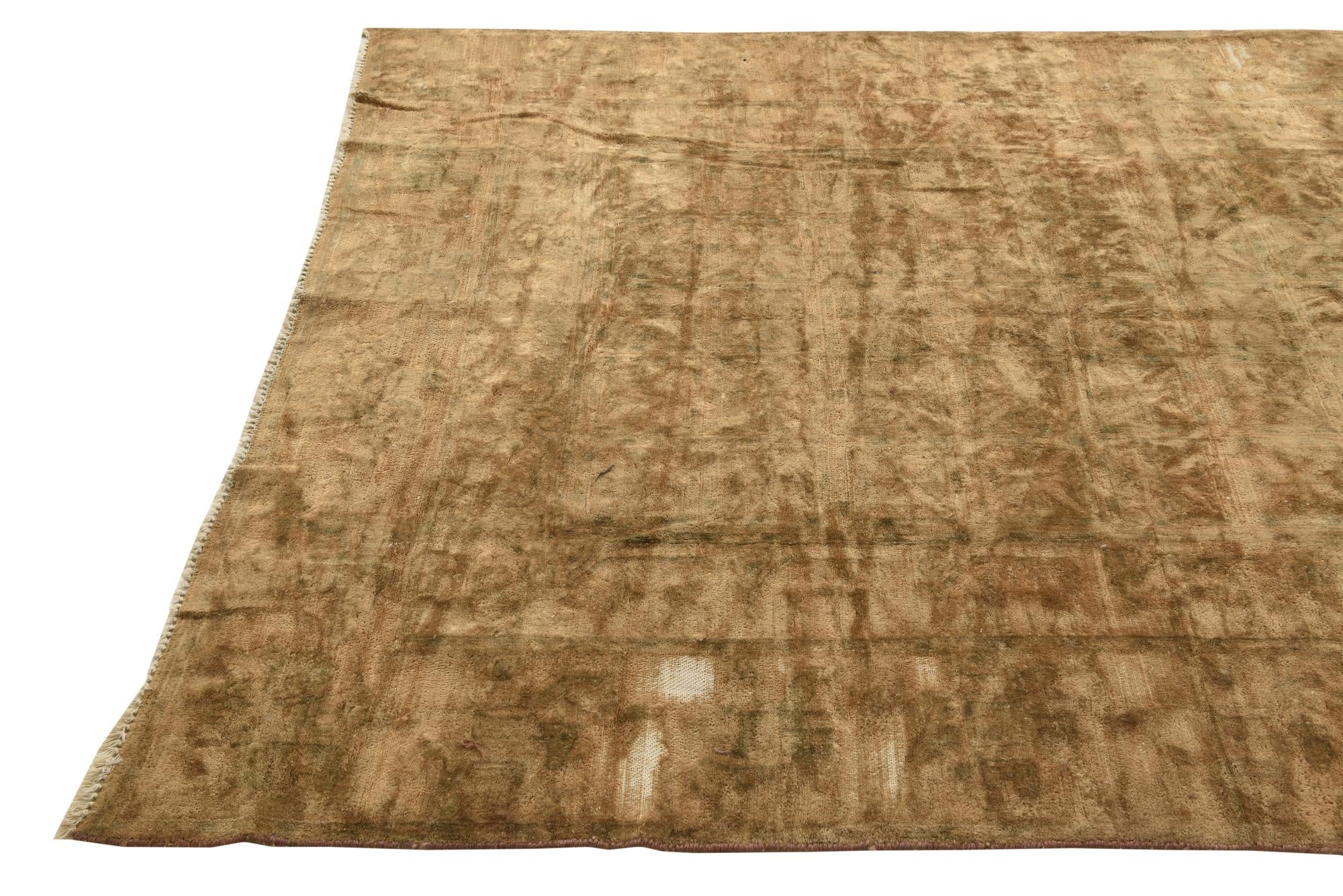 5' 6 x 7' 6 Hand Knotted Ultra Vintage Persian Wool Rug