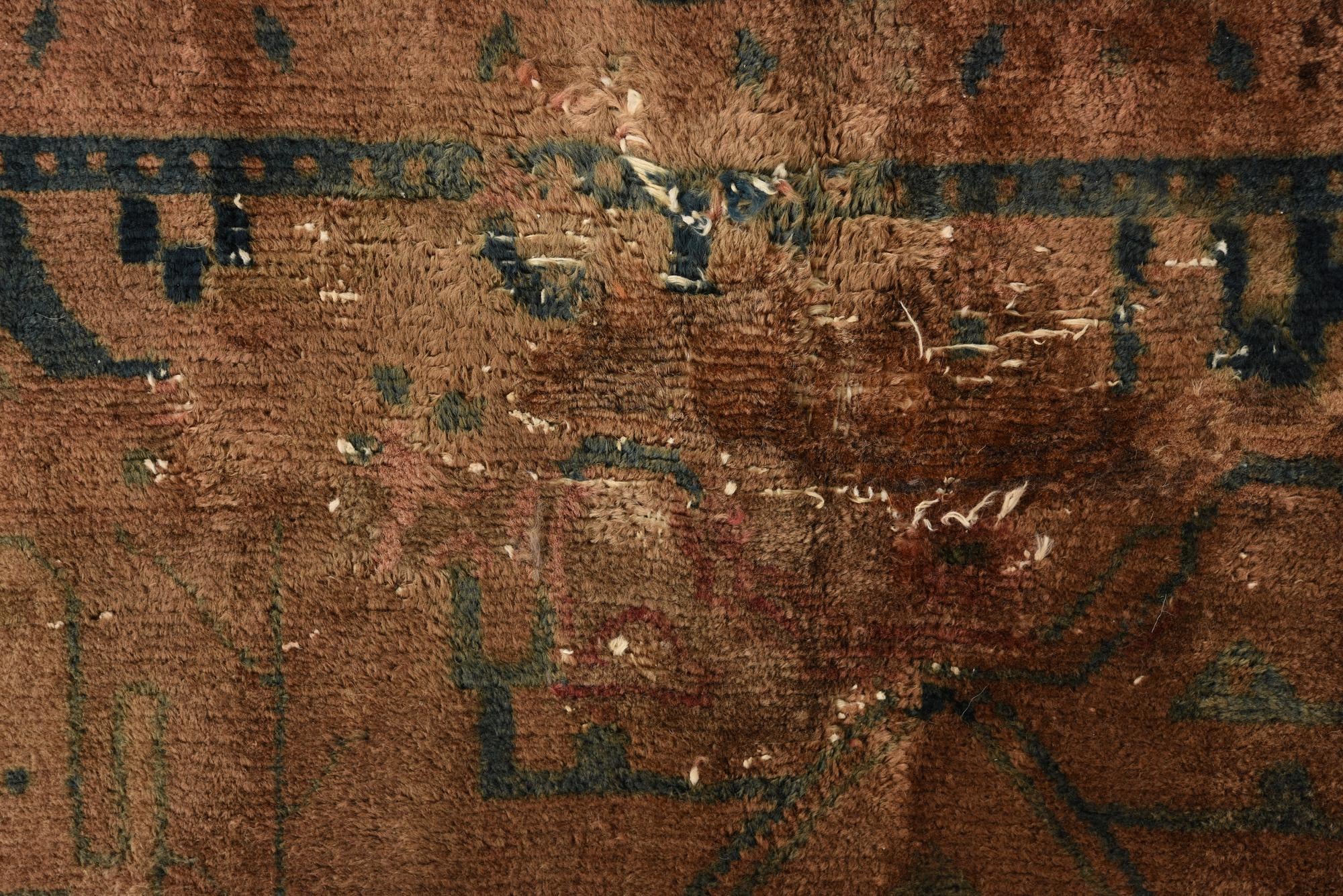 5' 6 x 10' 9 Hand Knotted Ultra Vintage Persian Wool Rug