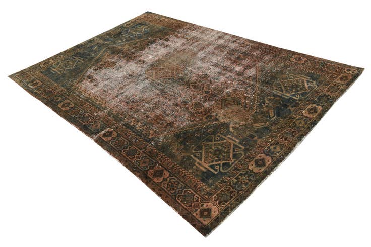 Detail image of 5' 9 x 8' 2 Hand Knotted Ultra Vintage Persian Wool Rug