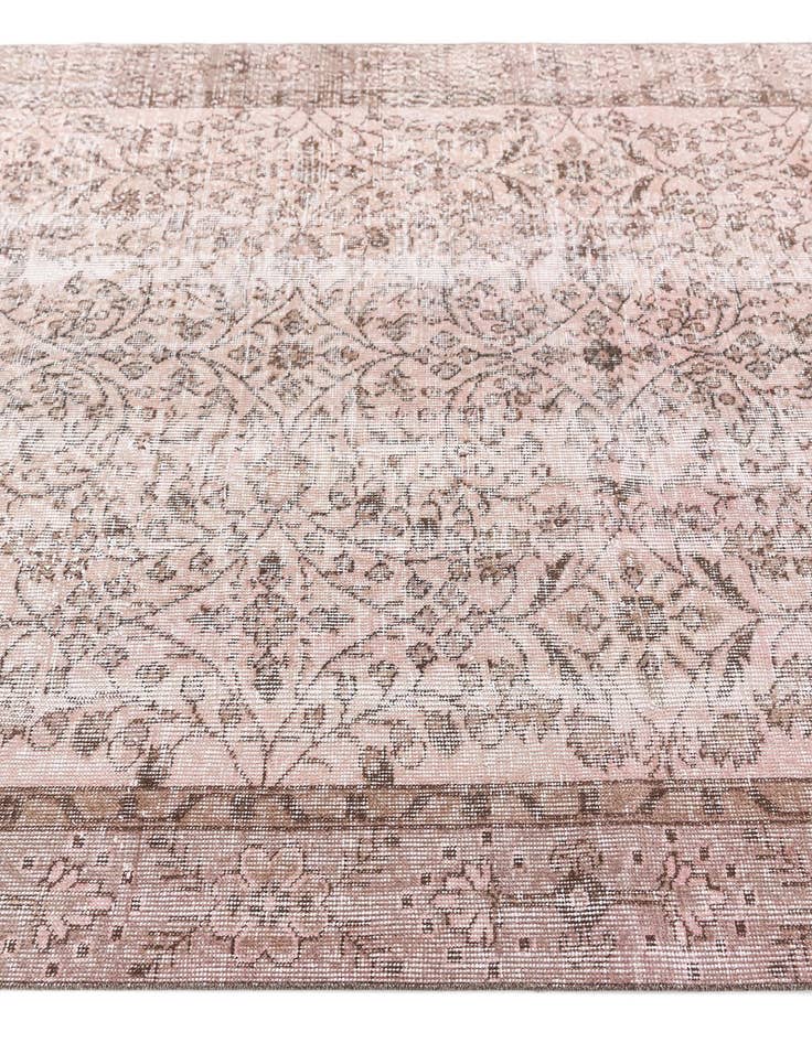 Detail image of 5' 5 x 8' 9 Ultra Vintage Wool Rug