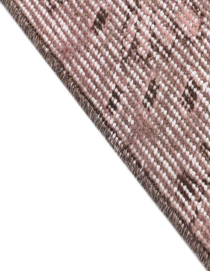 Detail image of 5' 5 x 8' 9 Ultra Vintage Wool Rug