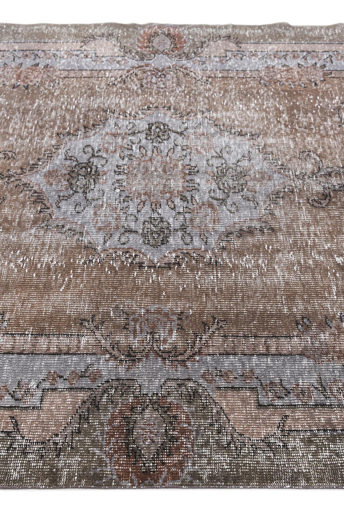 5' 7 x 9' 5 Ultra Vintage Wool Rug