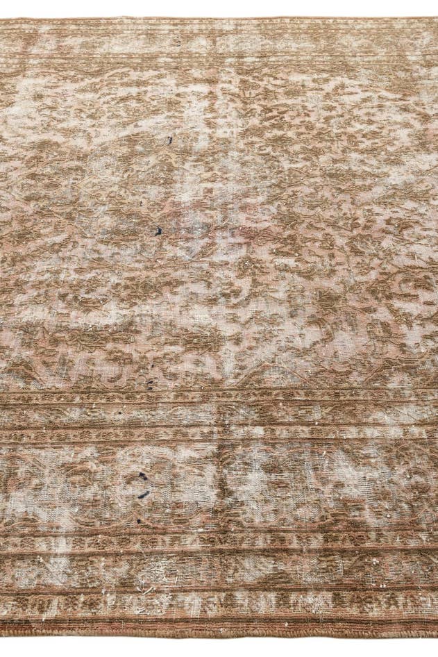 Detail image of 9' 3 x 12' 3 Hand Knotted Ultra Vintage Persian Wool Rug