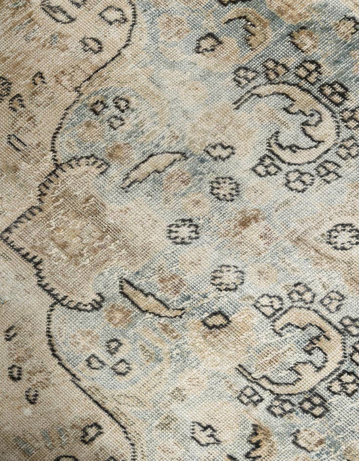 Detail image of 9' 6 x 12' 9  Hand Knotted Ultra Vintage Persian Wool Rug