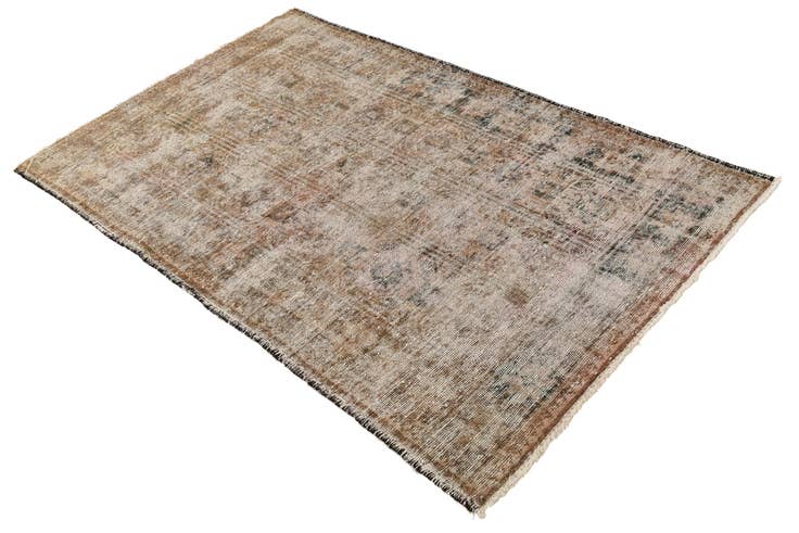 Detail image of 4' x 6' 6 Hand Knotted Ultra Vintage Persian Wool Rug