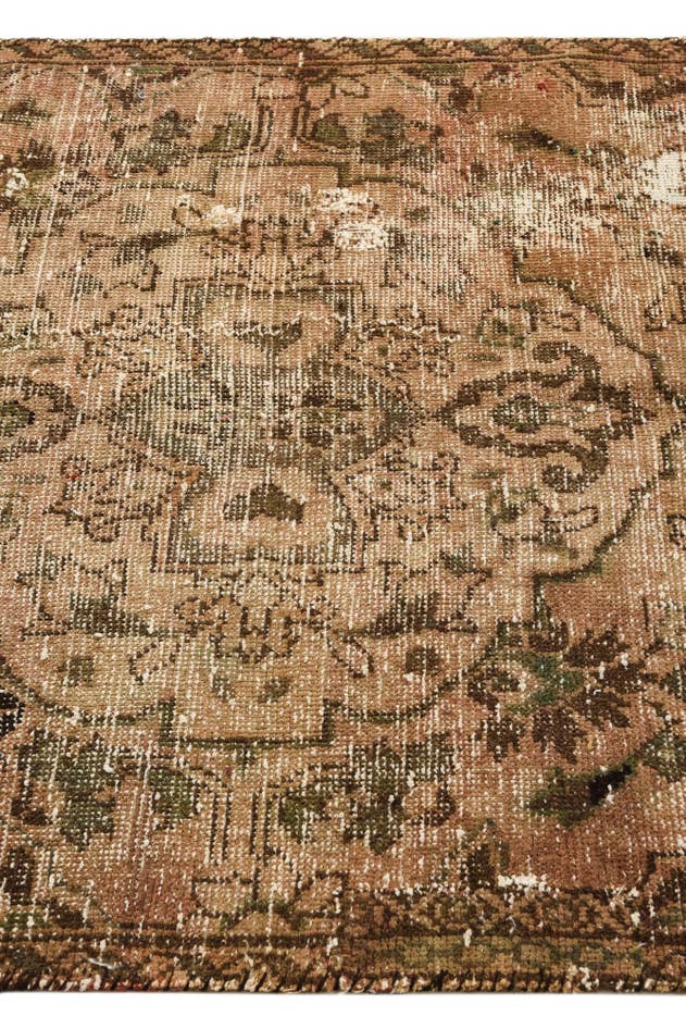 Detail image of 3' 10 x 5' 9 Hand Knotted Ultra Vintage Persian Wool Rug