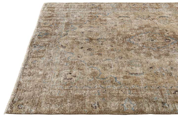 5' 9 x 8' 7 Hand Knotted Ultra Vintage Persian Wool Rug