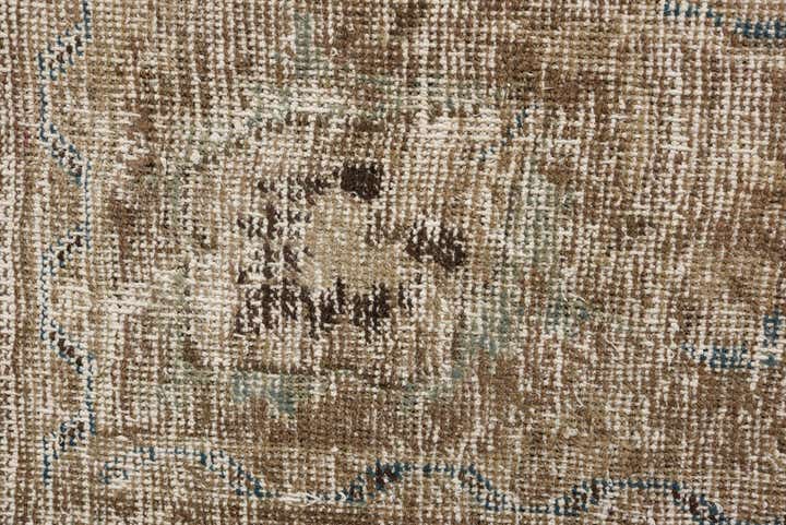 5' 9 x 8' 7 Hand Knotted Ultra Vintage Persian Wool Rug