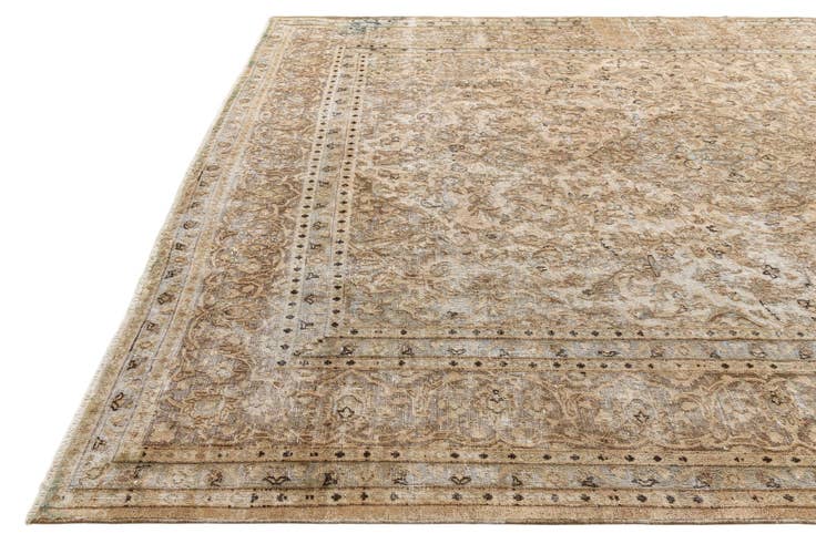 Detail image of 9' 10 x 12' 8 Hand Knotted Ultra Vintage Persian Wool Rug