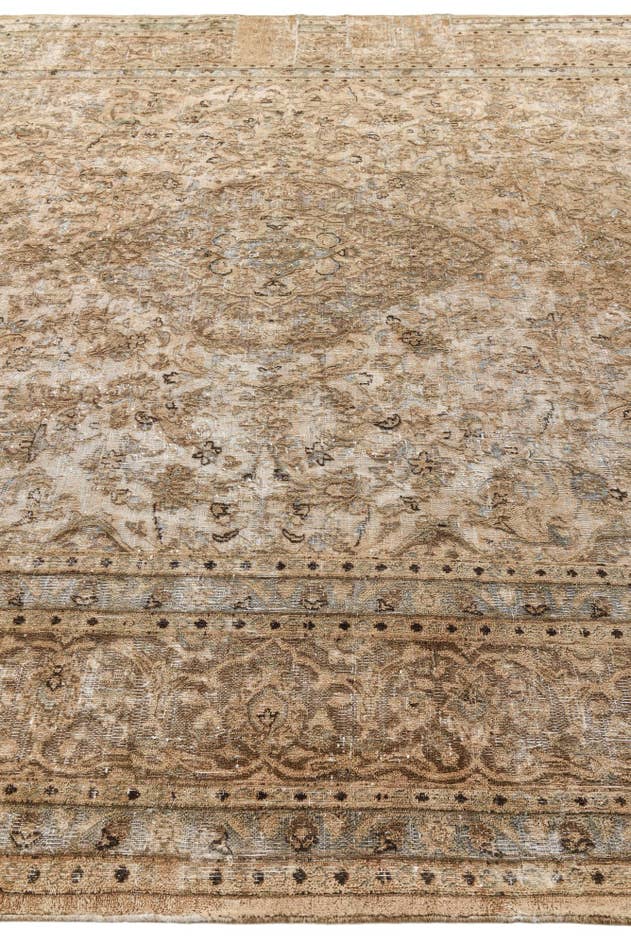 Detail image of 9' 10 x 12' 8 Hand Knotted Ultra Vintage Persian Wool Rug