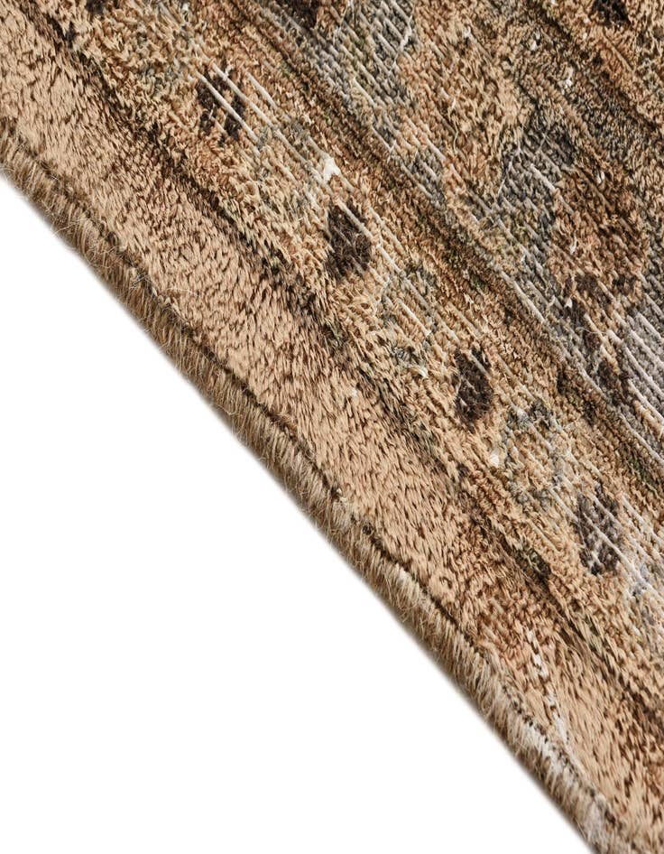 Detail image of 9' 10 x 12' 8  Hand Knotted Ultra Vintage Persian Wool Rug