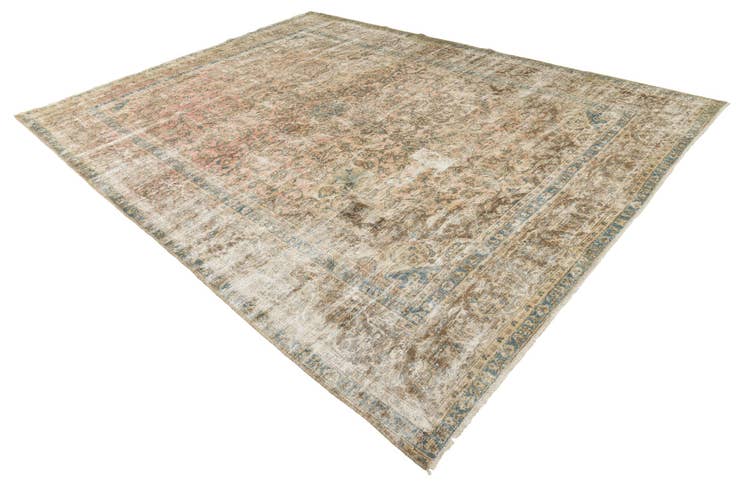 Detail image of 9' 5 x 12' 9 Hand Knotted Ultra Vintage Persian Wool Rug
