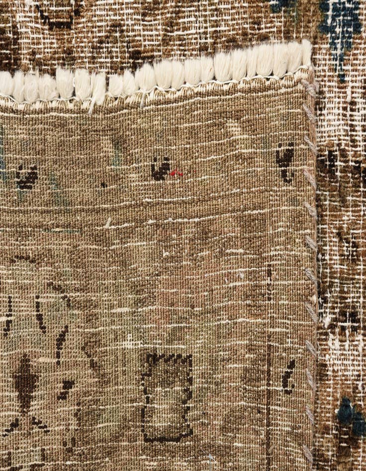 Detail image of 6' x 8' 10  Hand Knotted Ultra Vintage Persian Wool Rug