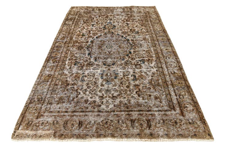 Detail image of 6' x 8' 10 Hand Knotted Ultra Vintage Persian Wool Rug