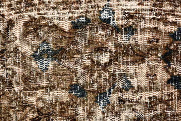 6' x 8' 10 Hand Knotted Ultra Vintage Persian Wool Rug