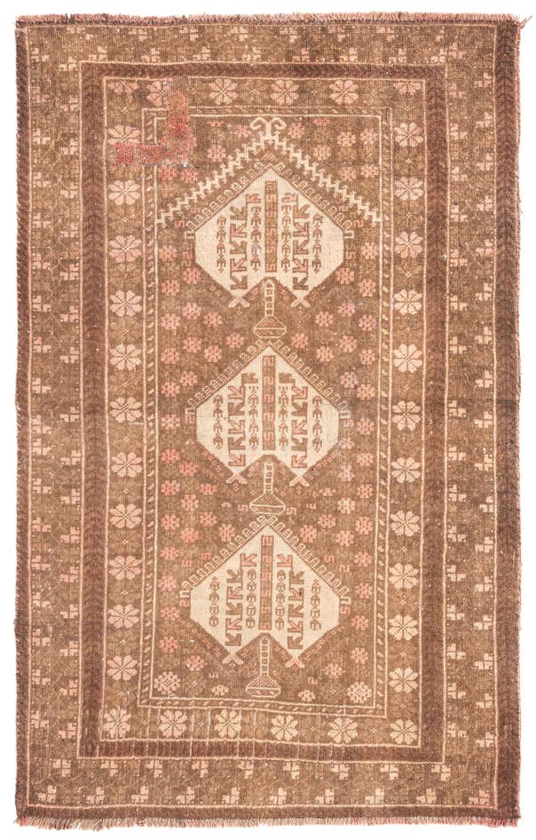 Detail image of 3' x 4' 6 Hand Knotted Ultra Vintage Persian Wool Rug