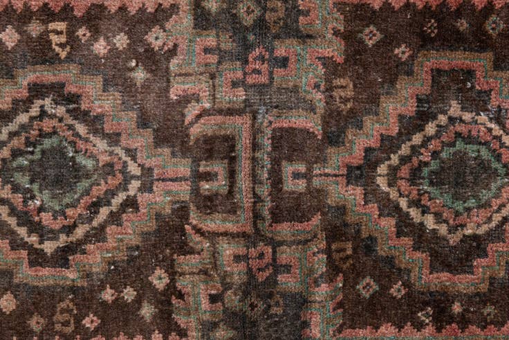 Detail image of 2' 8 x 3' 10 Hand Knotted Ultra Vintage Persian Wool Rug