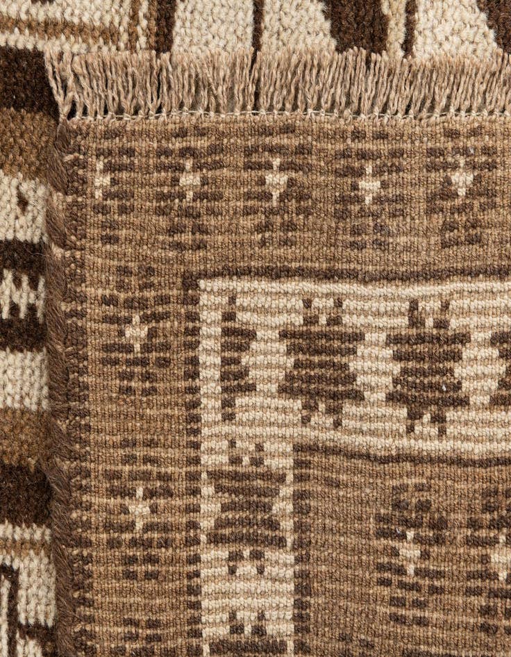 Detail image of 3' x 4' 5  Hand Knotted Ultra Vintage Persian Wool Rug