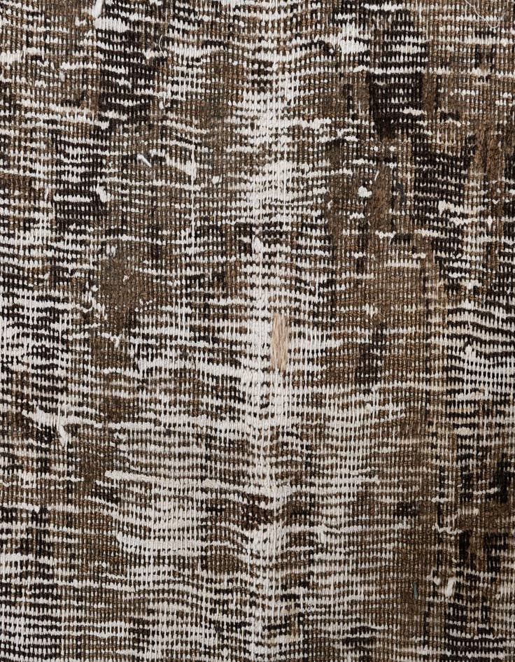 Detail image of 4' 9 x 7' 8  Hand Knotted Ultra Vintage Persian Wool Rug