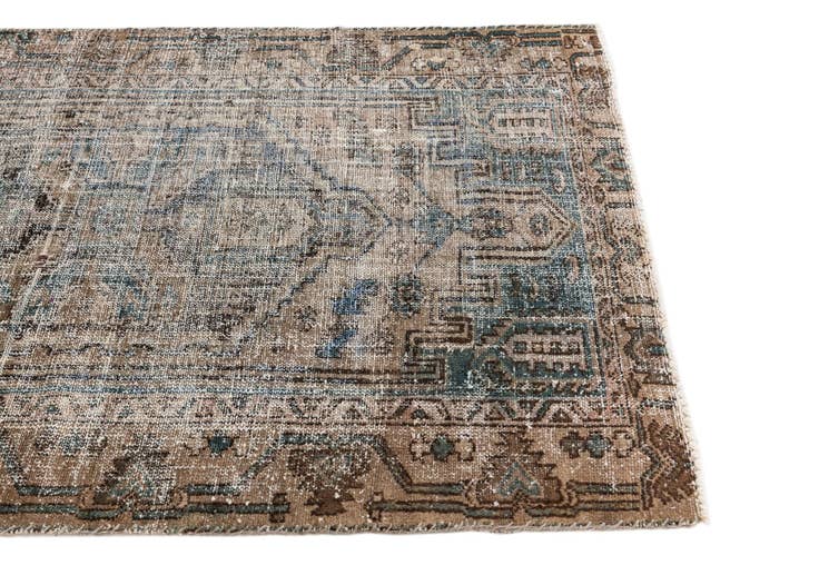 Detail image of 3' 10 x 6' 8 Hand Knotted Ultra Vintage Persian Wool Rug