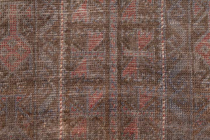 2' 7 x 4' 4 Hand Knotted Ultra Vintage Persian Wool Rug