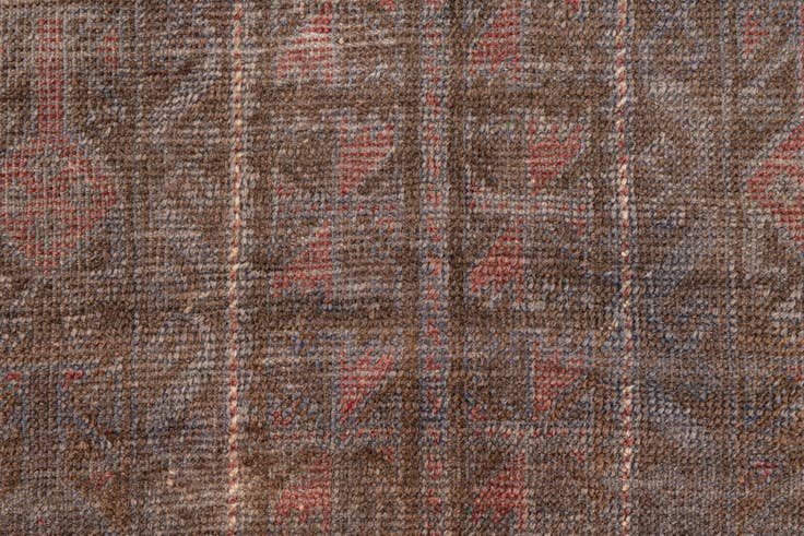 Detail image of 2' 7 x 4' 4 Hand Knotted Ultra Vintage Persian Wool Rug