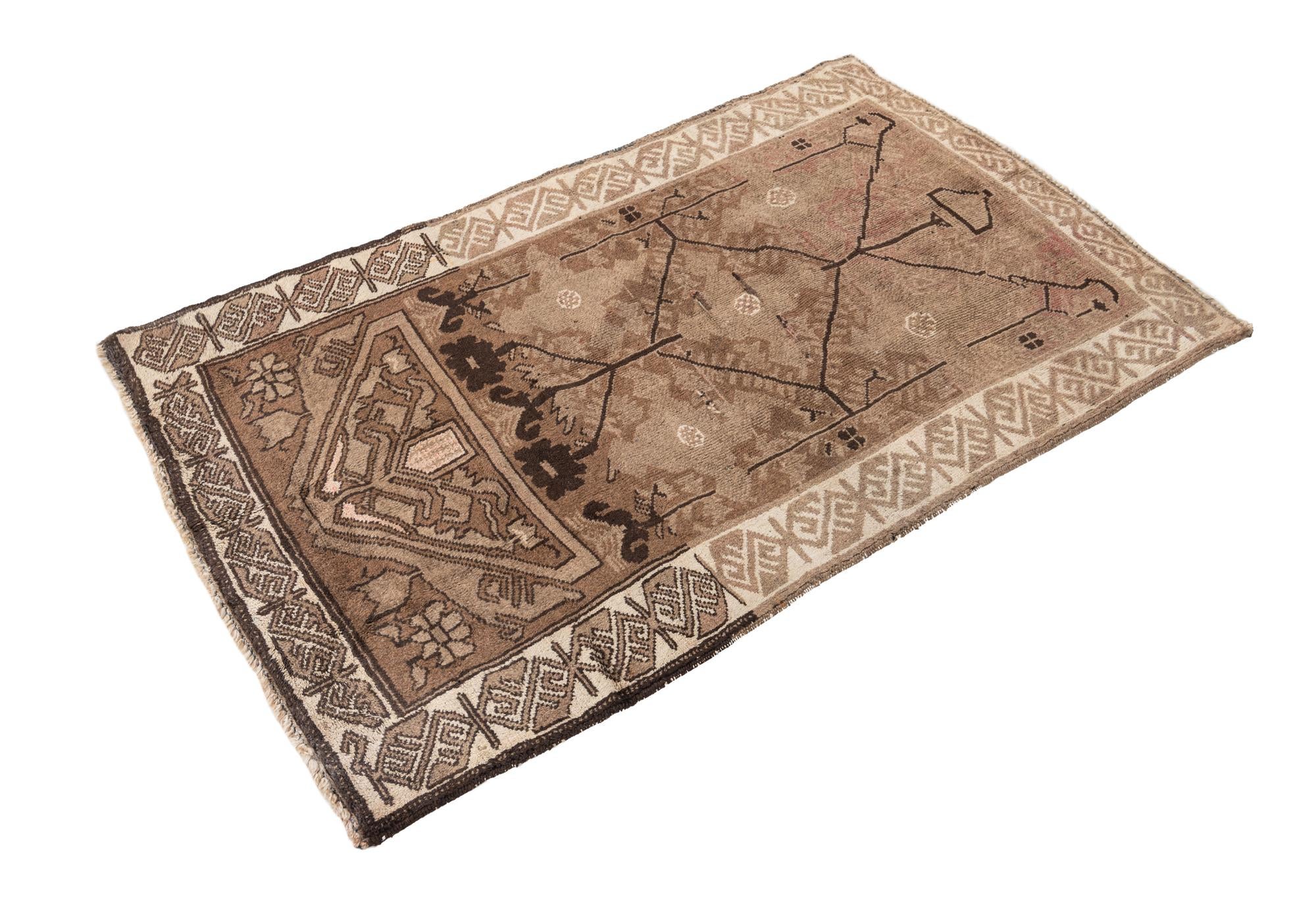 2' 8 x 4' 4 Hand Knotted Ultra Vintage Persian Wool Rug