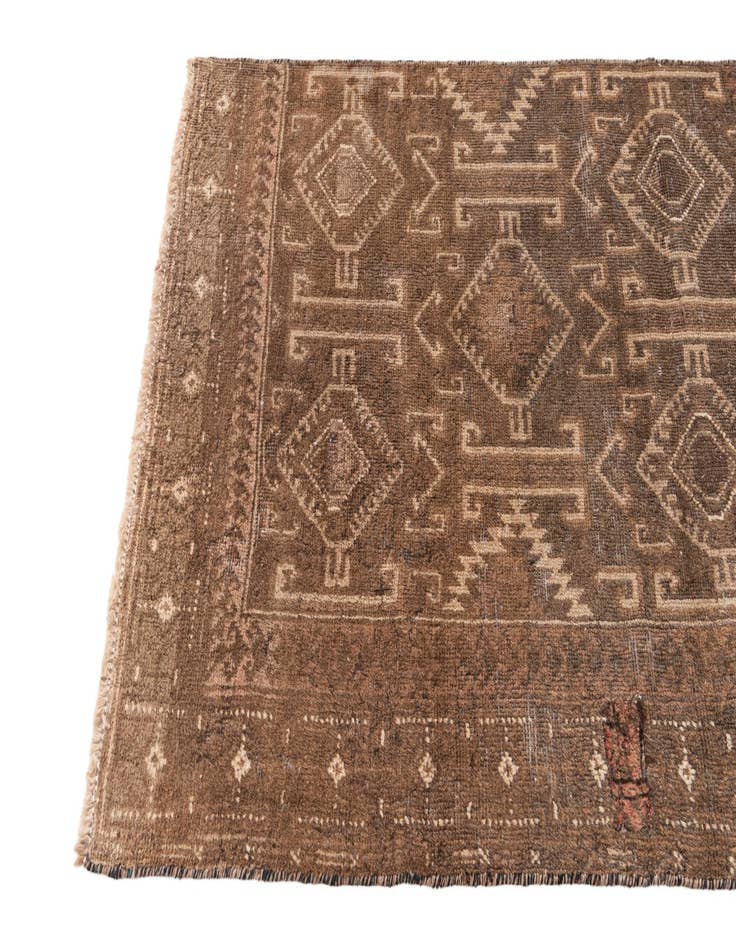 Detail image of 2' 9 x 5' 4  Hand Knotted Ultra Vintage Persian Wool Rug