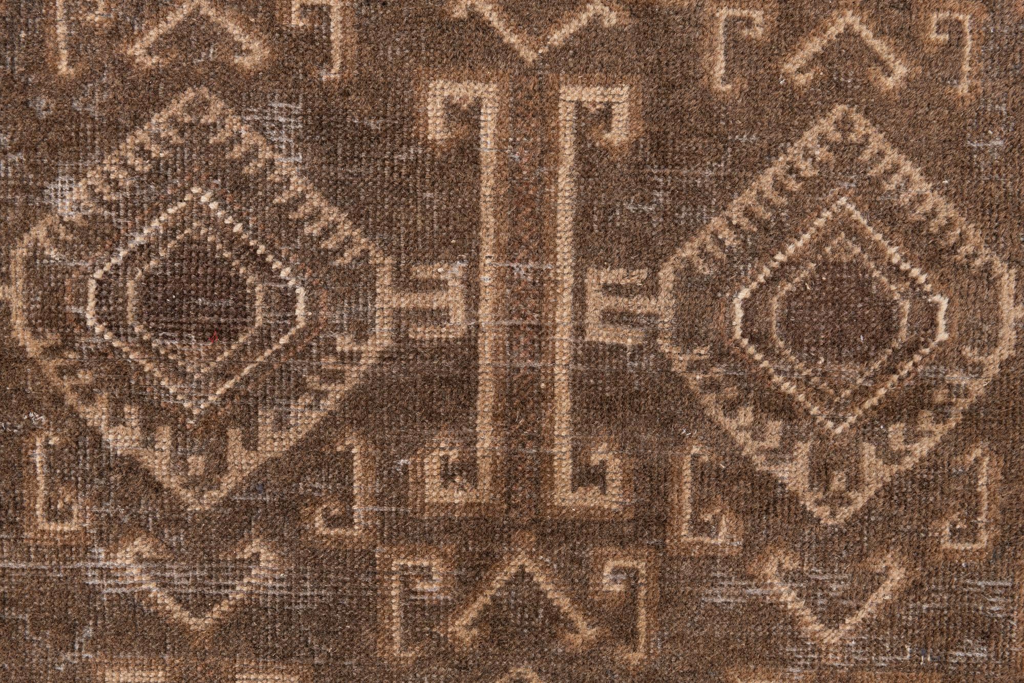 2' 9 x 5' 4 Hand Knotted Ultra Vintage Persian Wool Rug