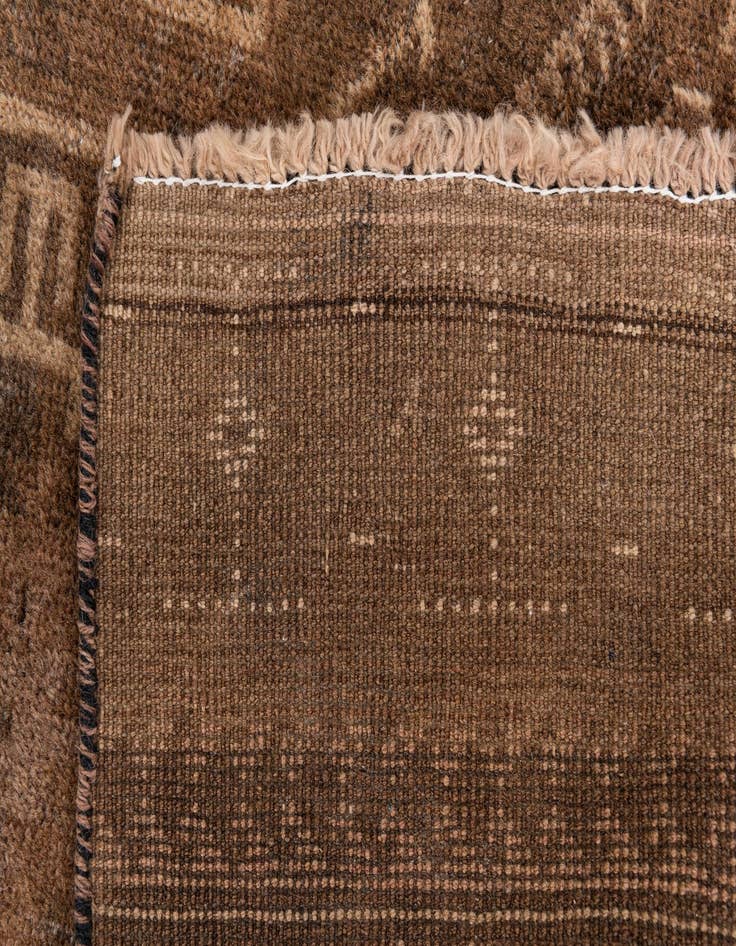 Detail image of 2' 9 x 5' 4  Hand Knotted Ultra Vintage Persian Wool Rug