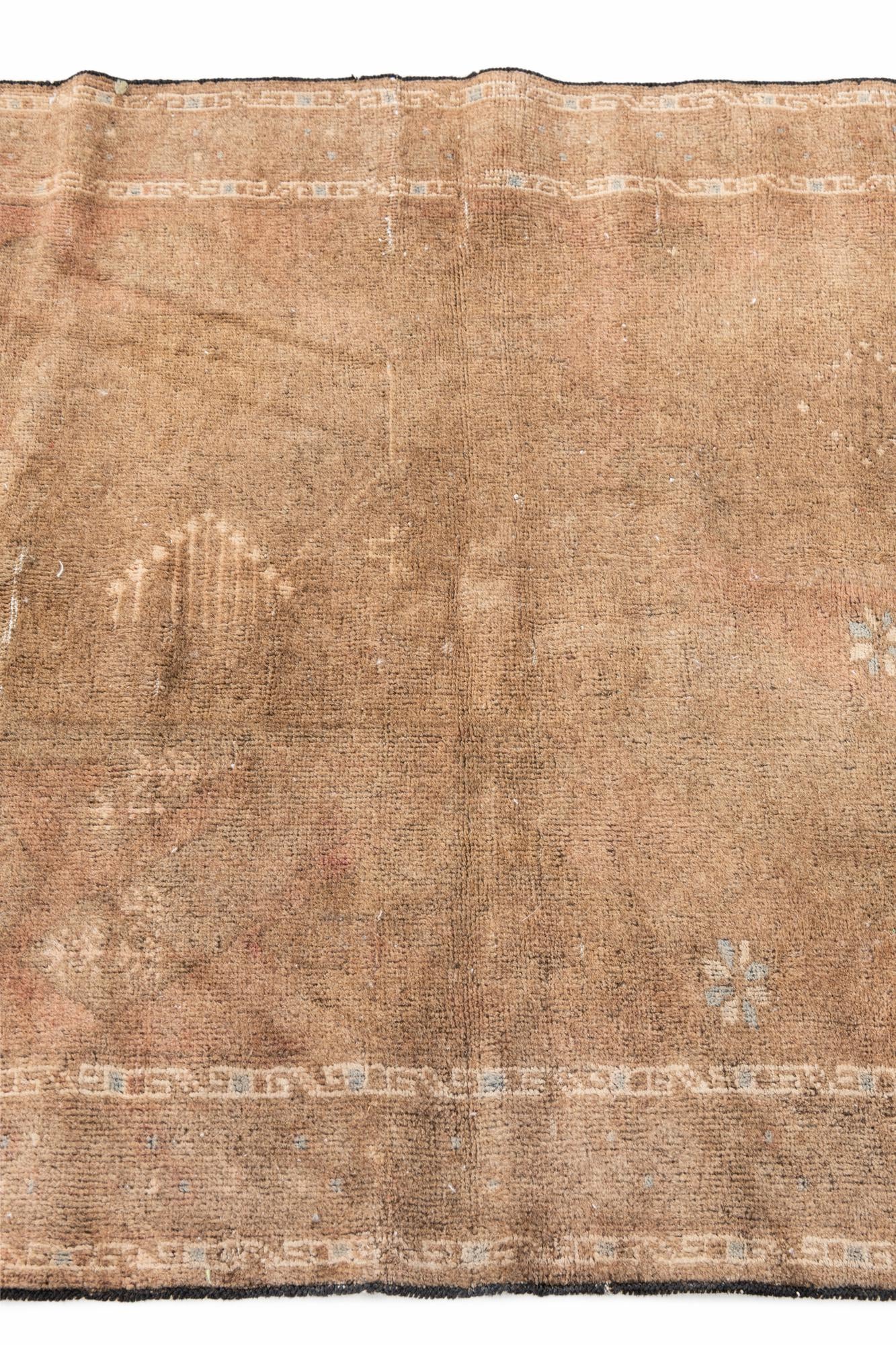 2' 9 x 4' 4 Hand Knotted Ultra Vintage Persian Wool Rug