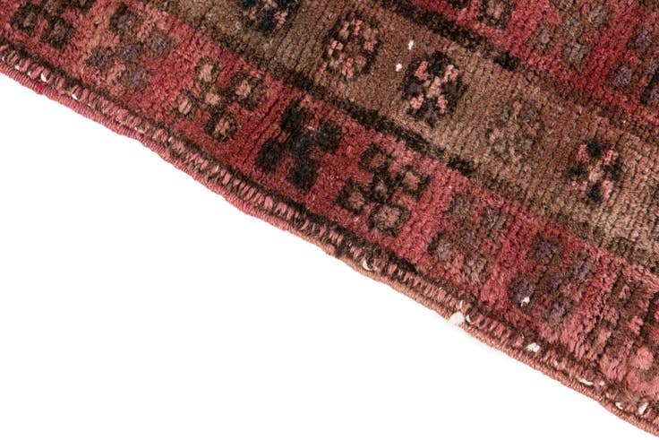 Detail image of 4' x 7' 1 Hand Knotted Ultra Vintage Persian Wool Rug