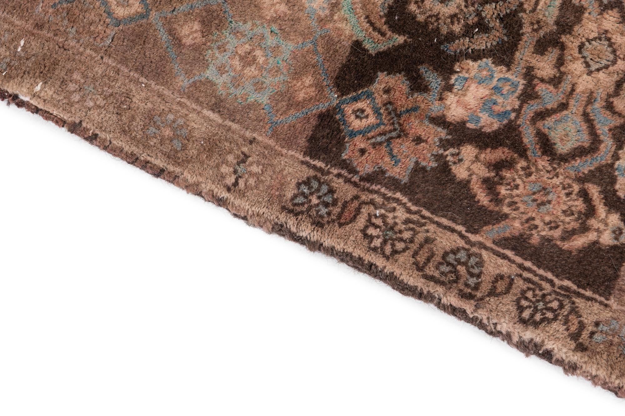 4' 6 x 8' 6 Hand Knotted Ultra Vintage Persian Wool Rug