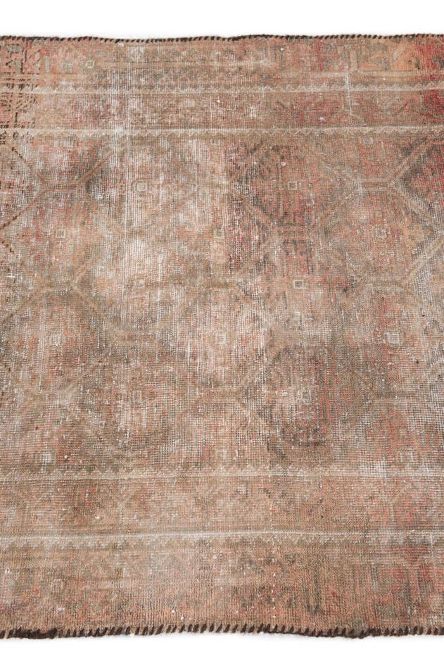 Detail image of 3' x 5' 9 Hand Knotted Ultra Vintage Persian Wool Rug