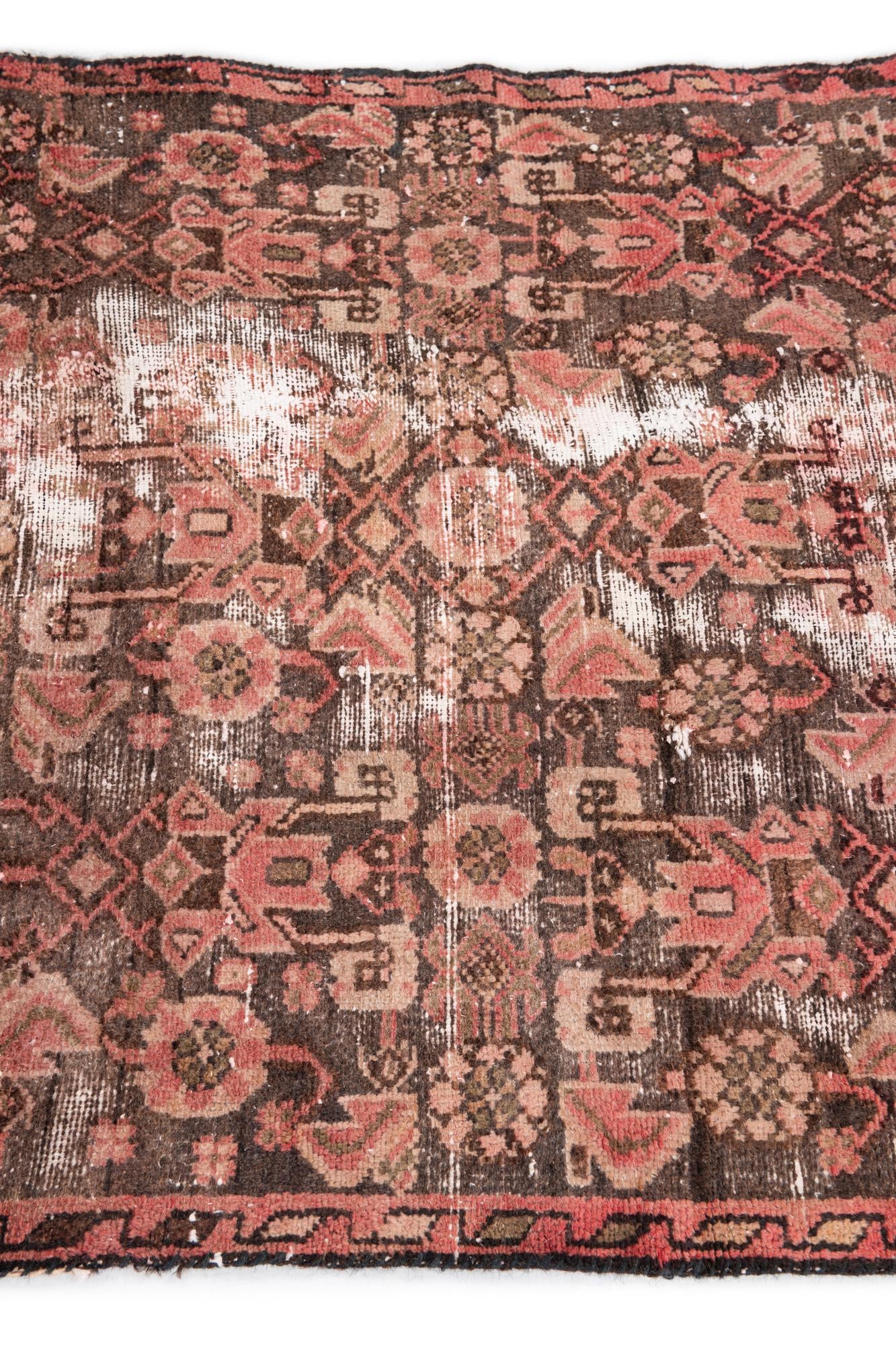 2' 9 x 4' 8 Hand Knotted Ultra Vintage Persian Wool Rug