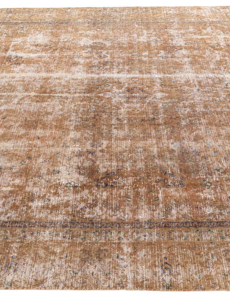 Detail image of 8' 6 x 11' 8  Hand Knotted Ultra Vintage Persian Wool Rug